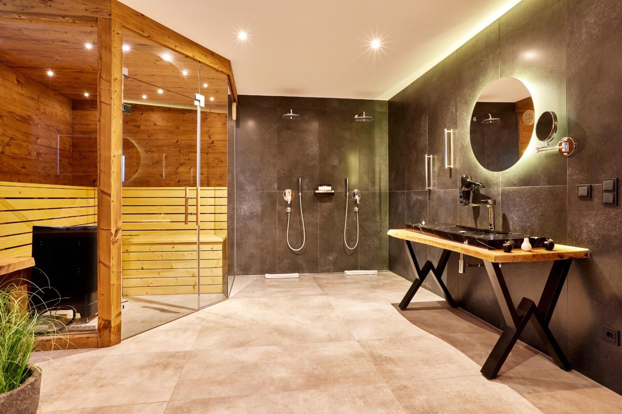 Private Spa & Garden Alpi Garmisch-Partenkirchen Bagian luar foto